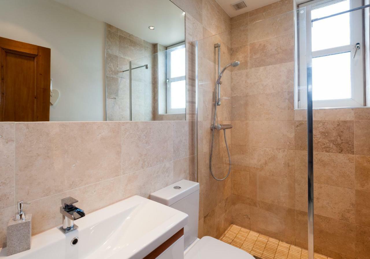 The Traquair Park Residence Edinburgh Ngoại thất bức ảnh